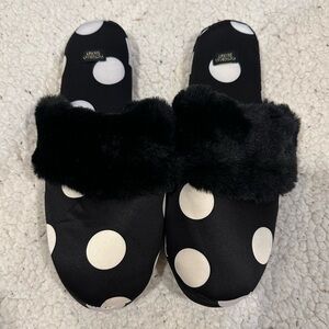 NWT victoria’s secret polka dot slippers size large